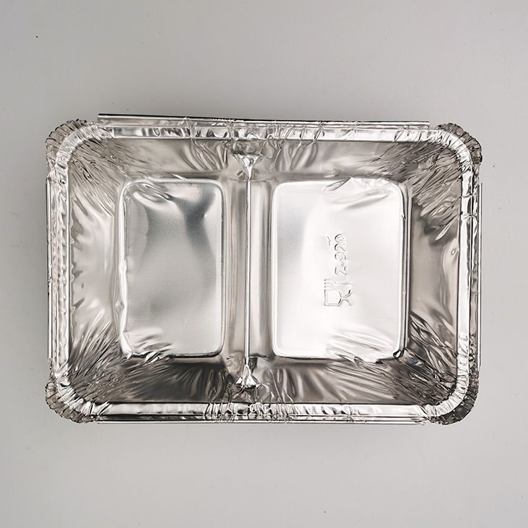 Маленькая глубокая посуда из алюминиевой фольги с двумя сетками