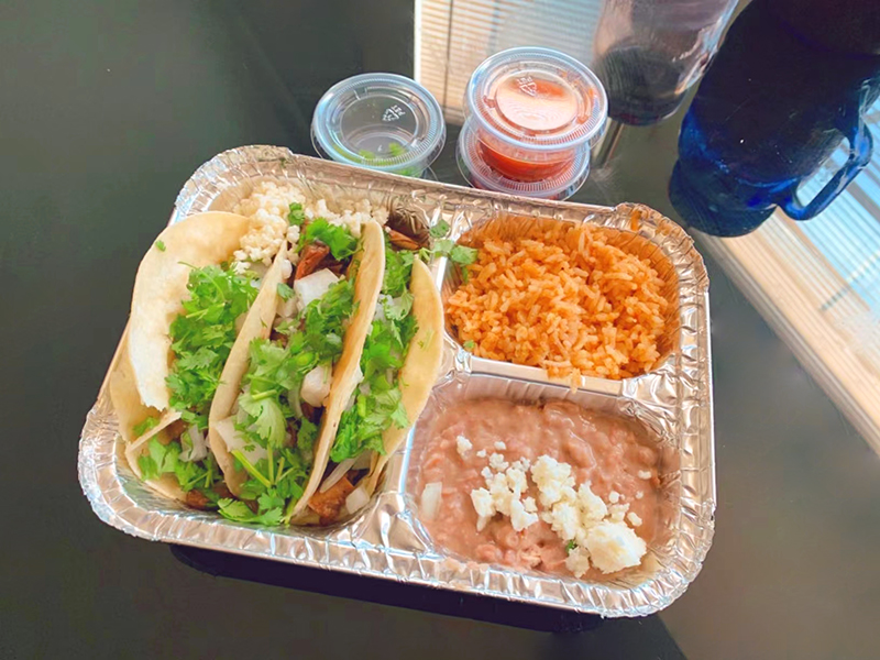 Контейнер из алюминиевой фольги с 3 отделениями